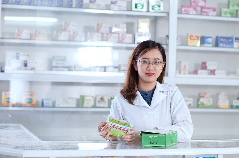 Học Trung cấp Dược Online | Tuyển sinh trực tuyến từ xa 2023
